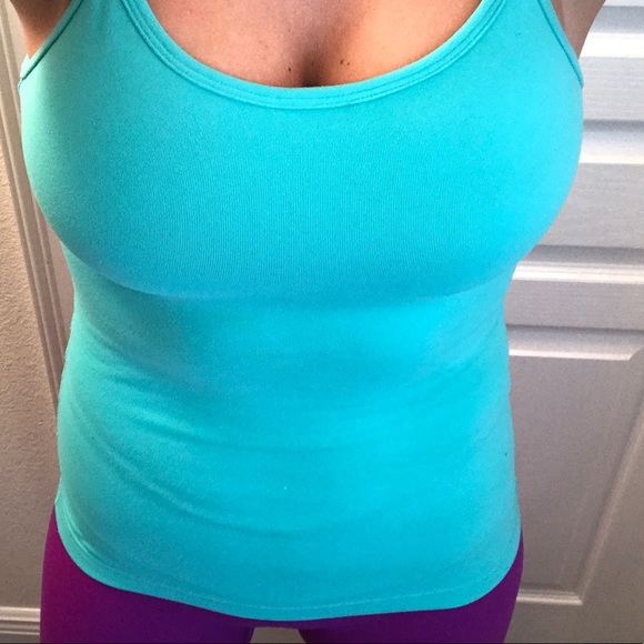 Lululemon razor back sz 4 - Picture 2 of 4